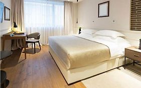 Eden Suites & Apartments